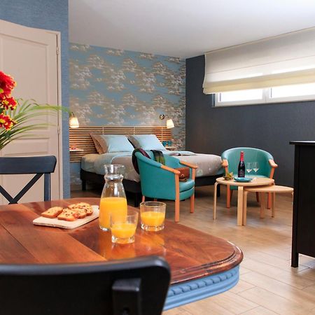 Gite Du Vieux Saule 1 Gite Avec Spa Privatif Pour 2 Personnes 1 Suite Familiale Sans Spa Vieil-Hesdin Eksteriør billede