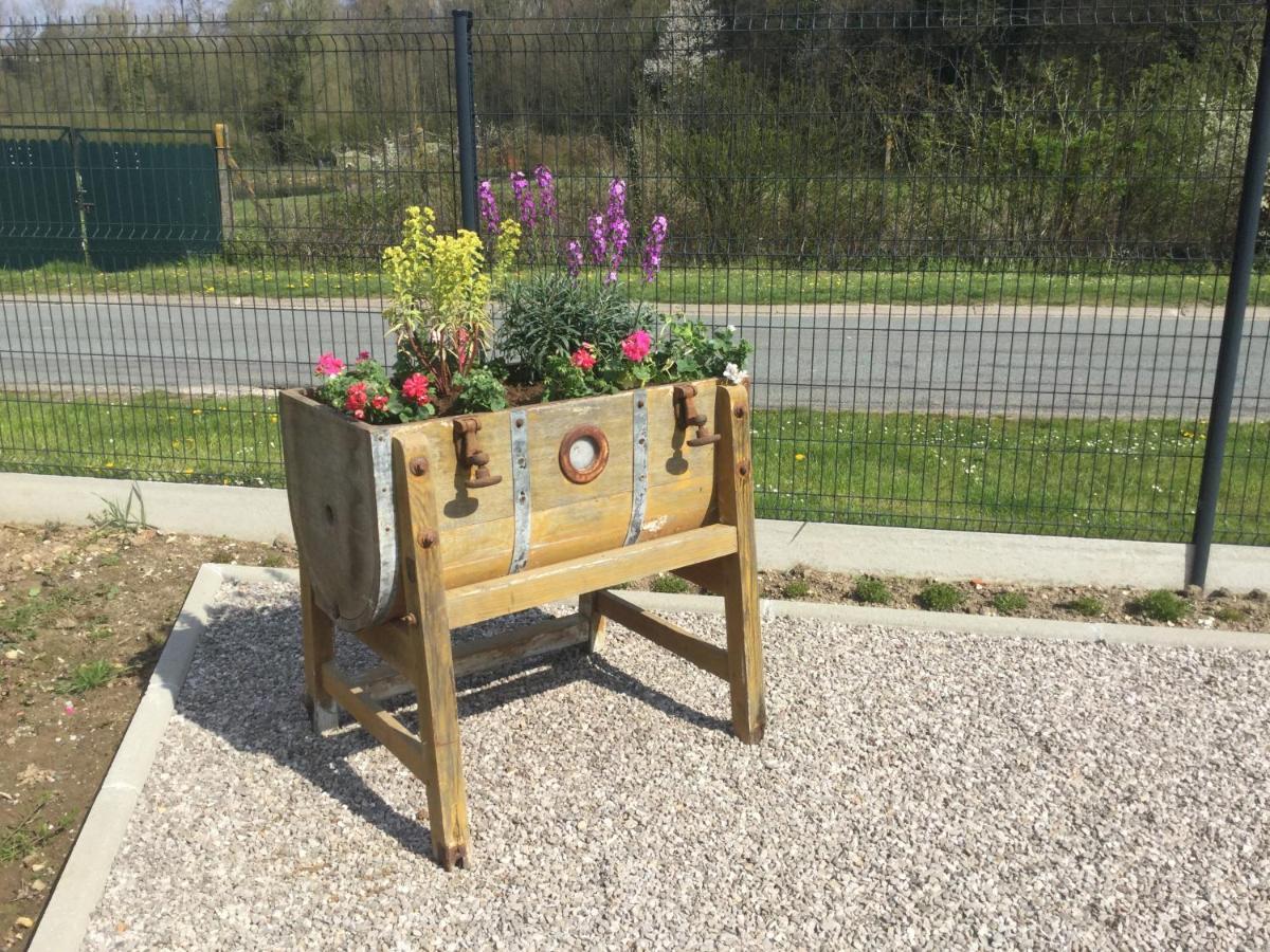 Gite Du Vieux Saule 1 Gite Avec Spa Privatif Pour 2 Personnes 1 Suite Familiale Sans Spa Vieil-Hesdin Eksteriør billede